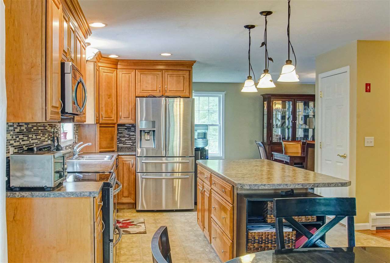 101 Winkley Farm Lane Rochester, NH 03867 - Photo 5 of 40