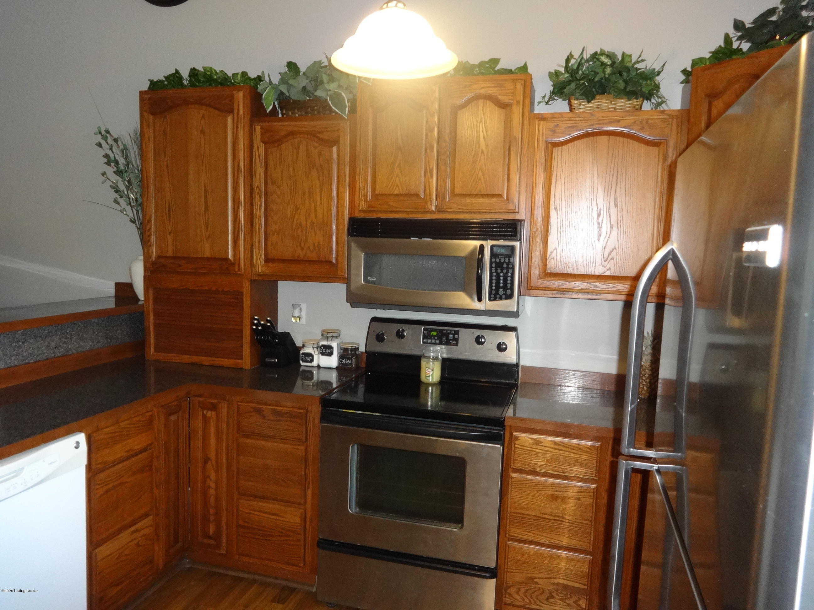 7904 Rochelle Road Louisville, KY 40228 - Photo 20 of 86 DSC01068