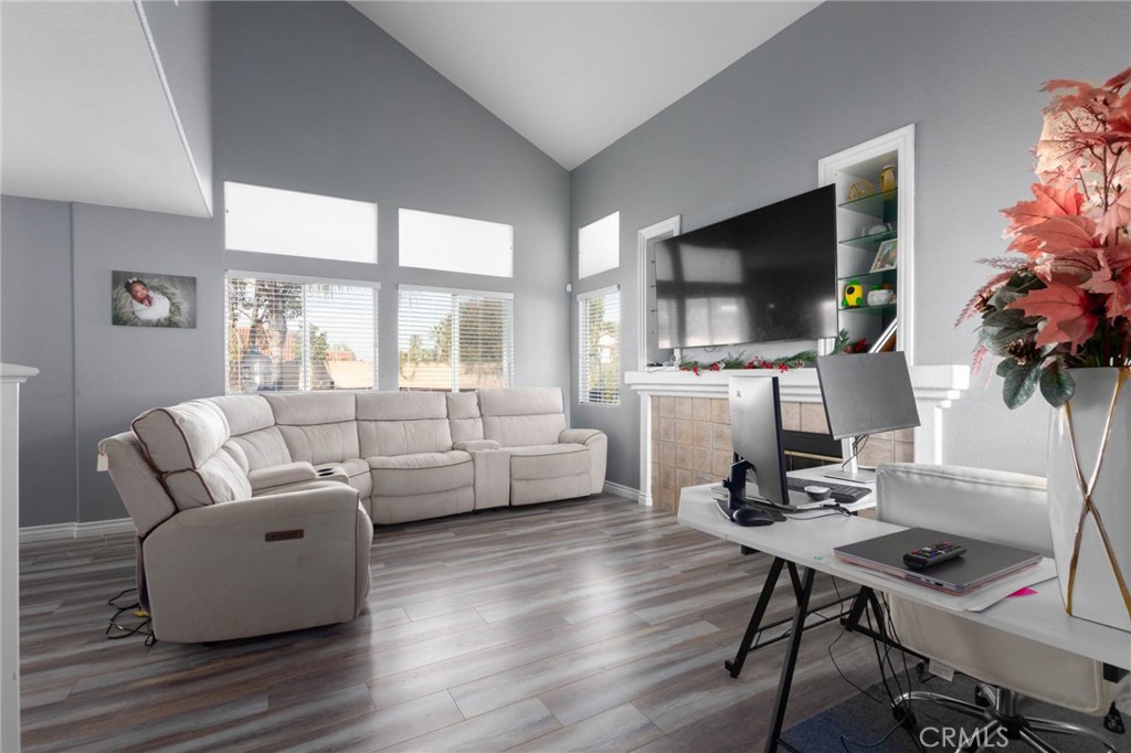 19596 Brisbane Drive Riverside, CA 92508 - Photo 4 of 28