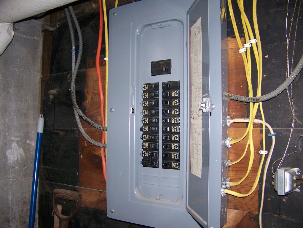 2009 Tracy Street Endicott, NY 13760 - Photo 17 of 26