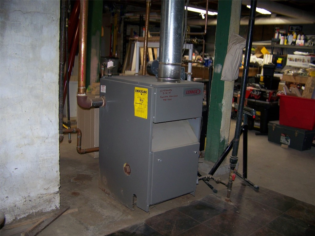 2009 Tracy Street Endicott, NY 13760 - Photo 19 of 26