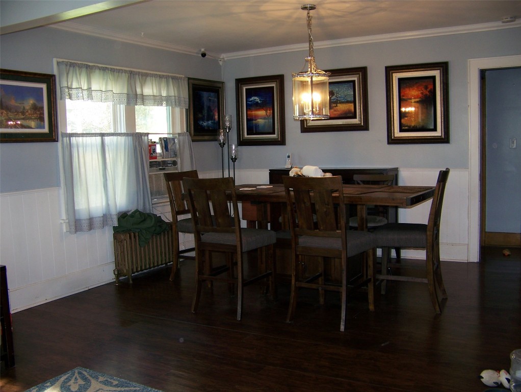 2009 Tracy Street Endicott, NY 13760 - Photo 5 of 26