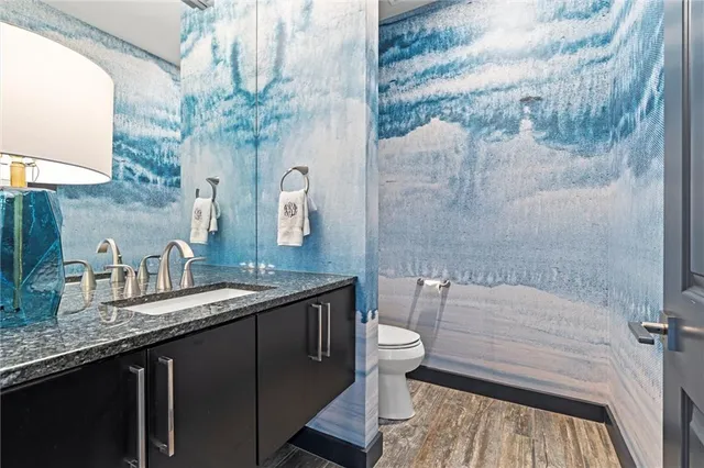 $1,450,000 | 700 West 31st Street, Unit 1804, Kansas City, MO 64108