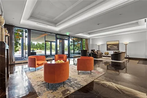 $1,450,000 | 700 West 31st Street, Unit 1804, Kansas City, MO 64108