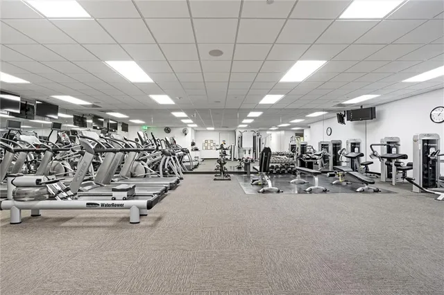 $1,450,000 | 700 West 31st Street, Unit 1804, Kansas City, MO 64108