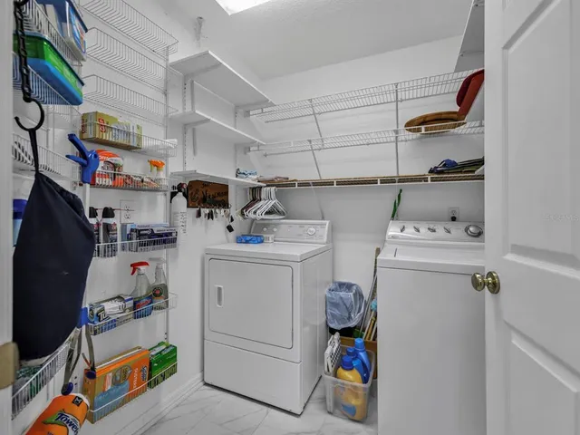 $425,000 | 914 Woodland Drive, Seffner, FL 33584