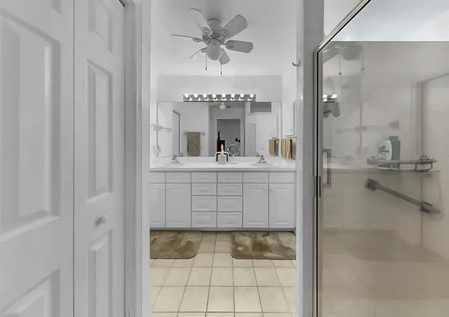 $425,000 | 914 Woodland Drive, Seffner, FL 33584