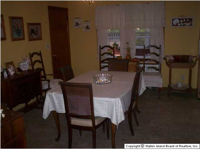 141 Beverly Road Staten Island, NY 10305 - Photo 5 of 9 Additional Photo