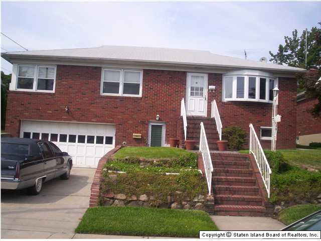 141 Beverly Road Staten Island, NY 10305 - Photo 9 of 9 Additional Photo