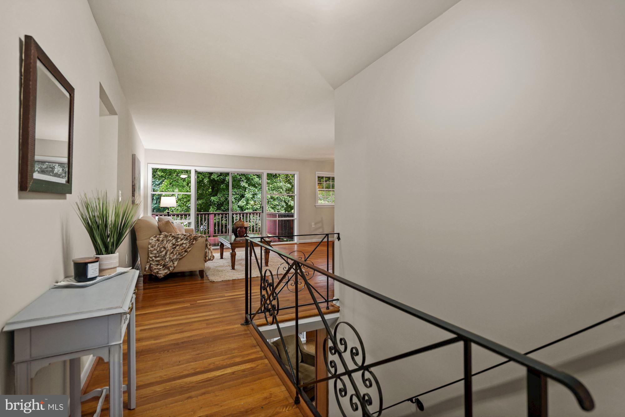 3703 Sprucedale Drive Annandale, VA 22003 - Photo 3 of 41 Lots of natural light, hardwoods and fresh paint
