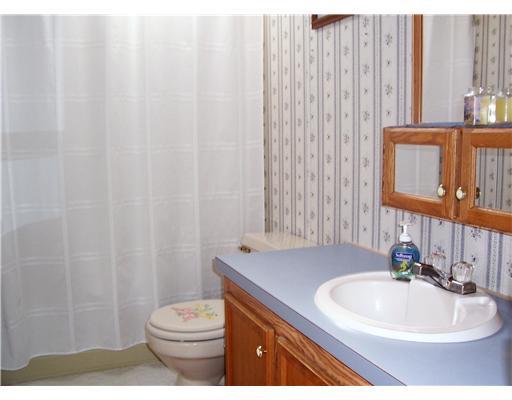 523 Harmony Road New Brighton, PA 15066 - Photo 12 of 18 1st Floor Plan. SECOND FULL BATH.