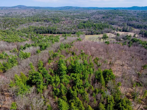 $289,000 | 1-50-3 Colburn Road, New Boston, NH 03070