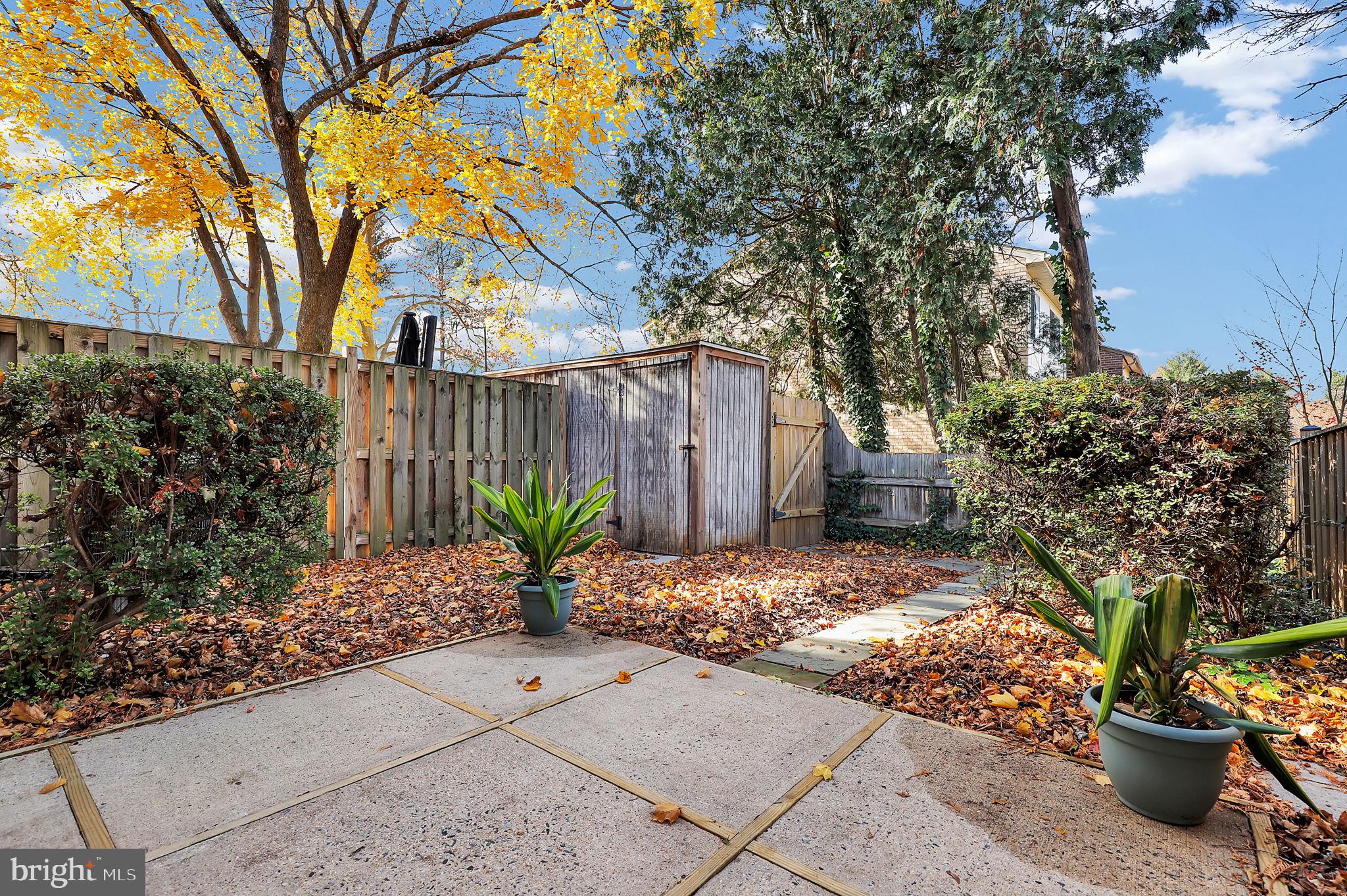 19302 Thomas Farm Road Montgomery Village, MD 20886 - Photo 24 of 36