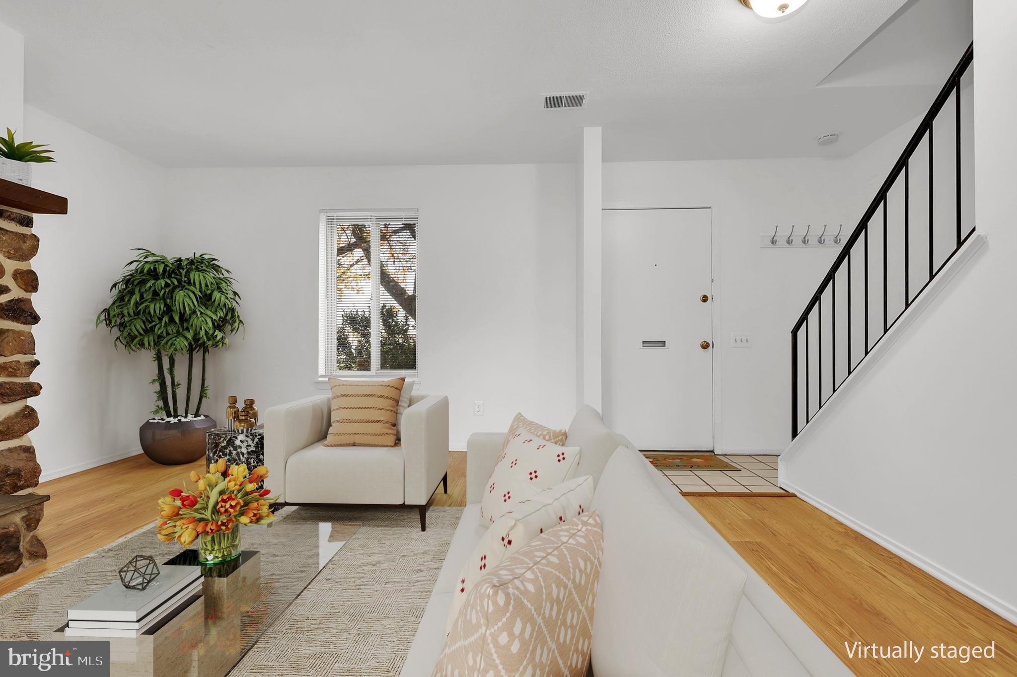 19302 Thomas Farm Road Montgomery Village, MD 20886 - Photo 6 of 36