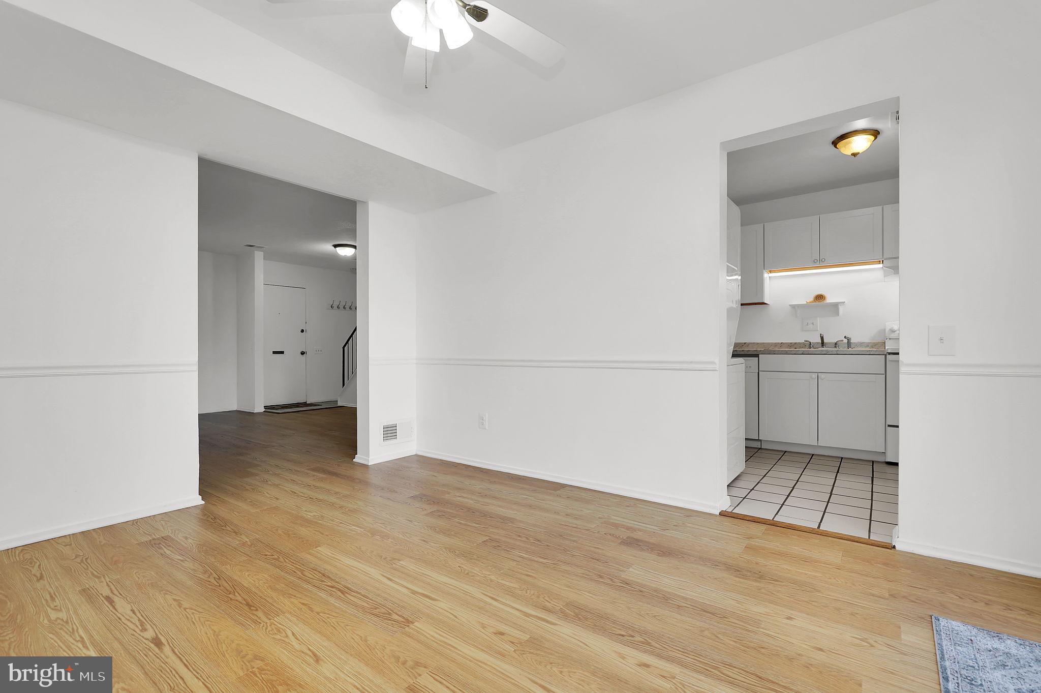 19302 Thomas Farm Road Montgomery Village, MD 20886 - Photo 10 of 36