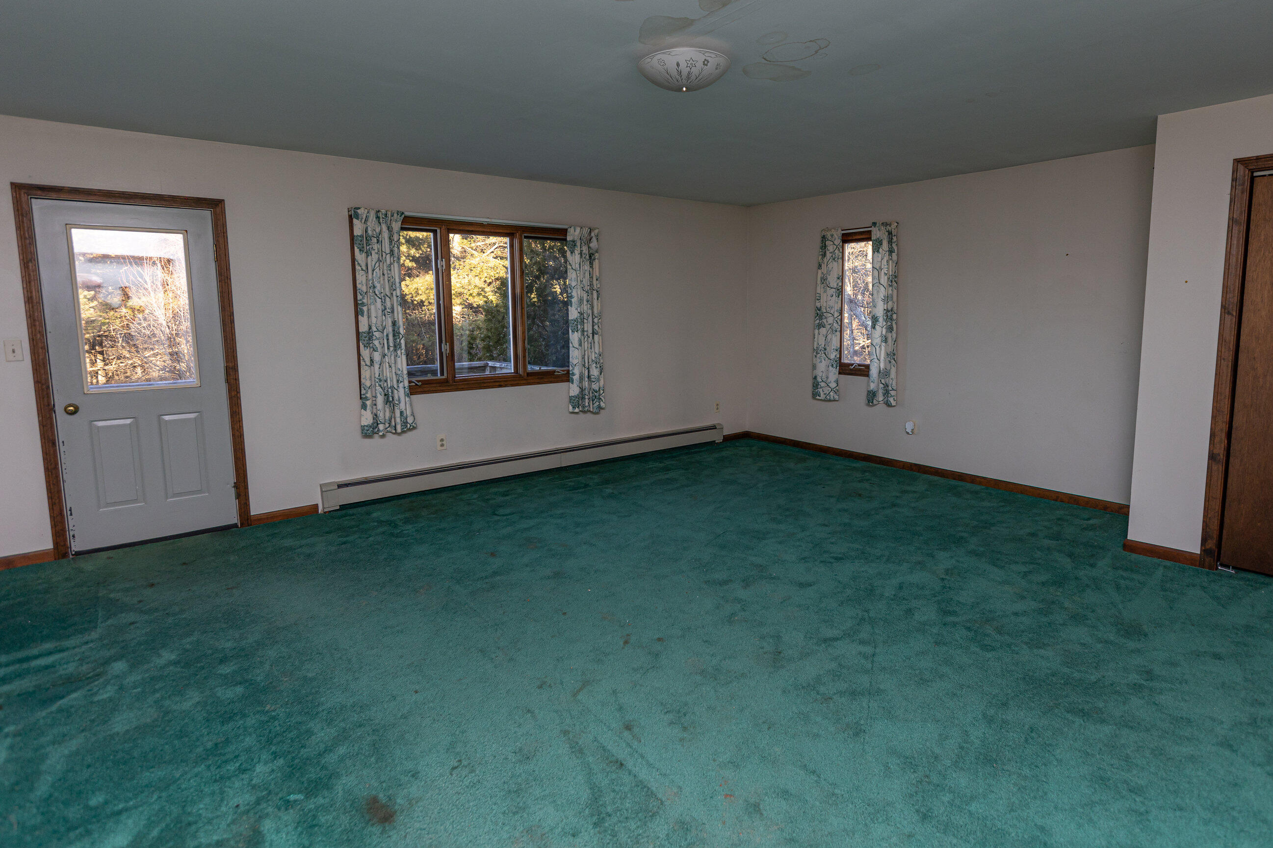 79 Roger Sumner Road Leeds, ME 04263 - Photo 40 of 44 Large Room-6830
