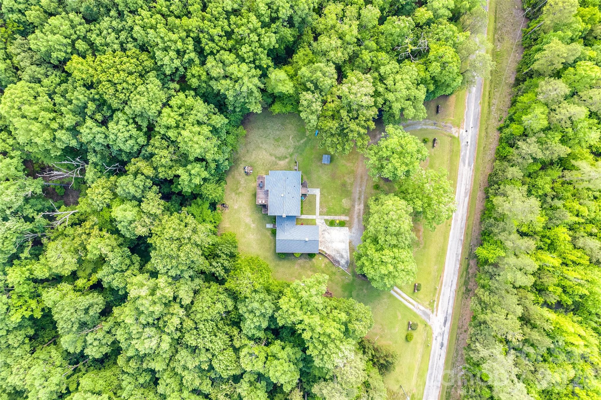 679 Fairforest Road Chester, SC 29706 - Photo 2 of 3