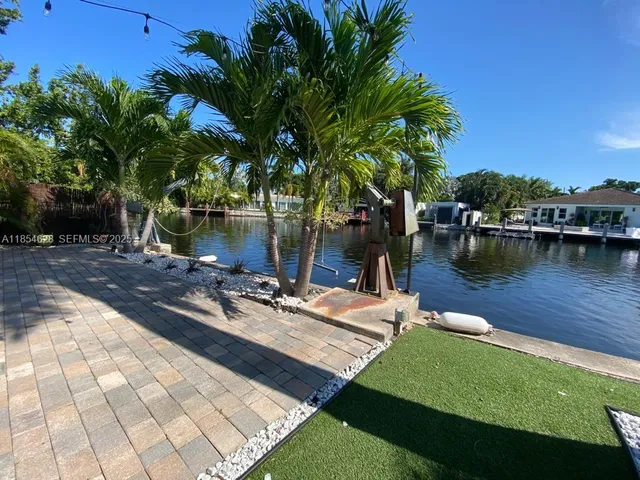 $4,500 | 1350 Northeast 30th Street, Oakland Park, FL 33334