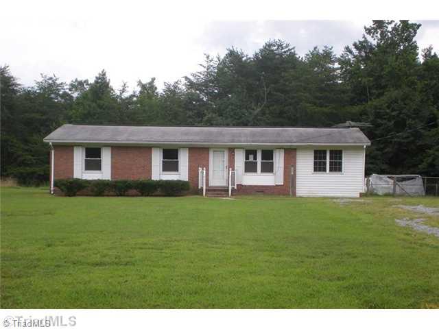 550 Rascoe Dameron Road Burlington, NC 27217 - Photo 1 of 10 Exterior Front.