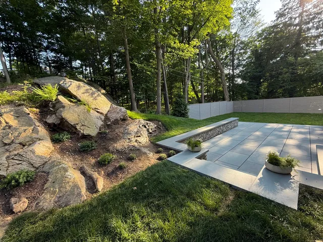 $2,395,000 | 171 Compo Road South, Westport, CT 06880