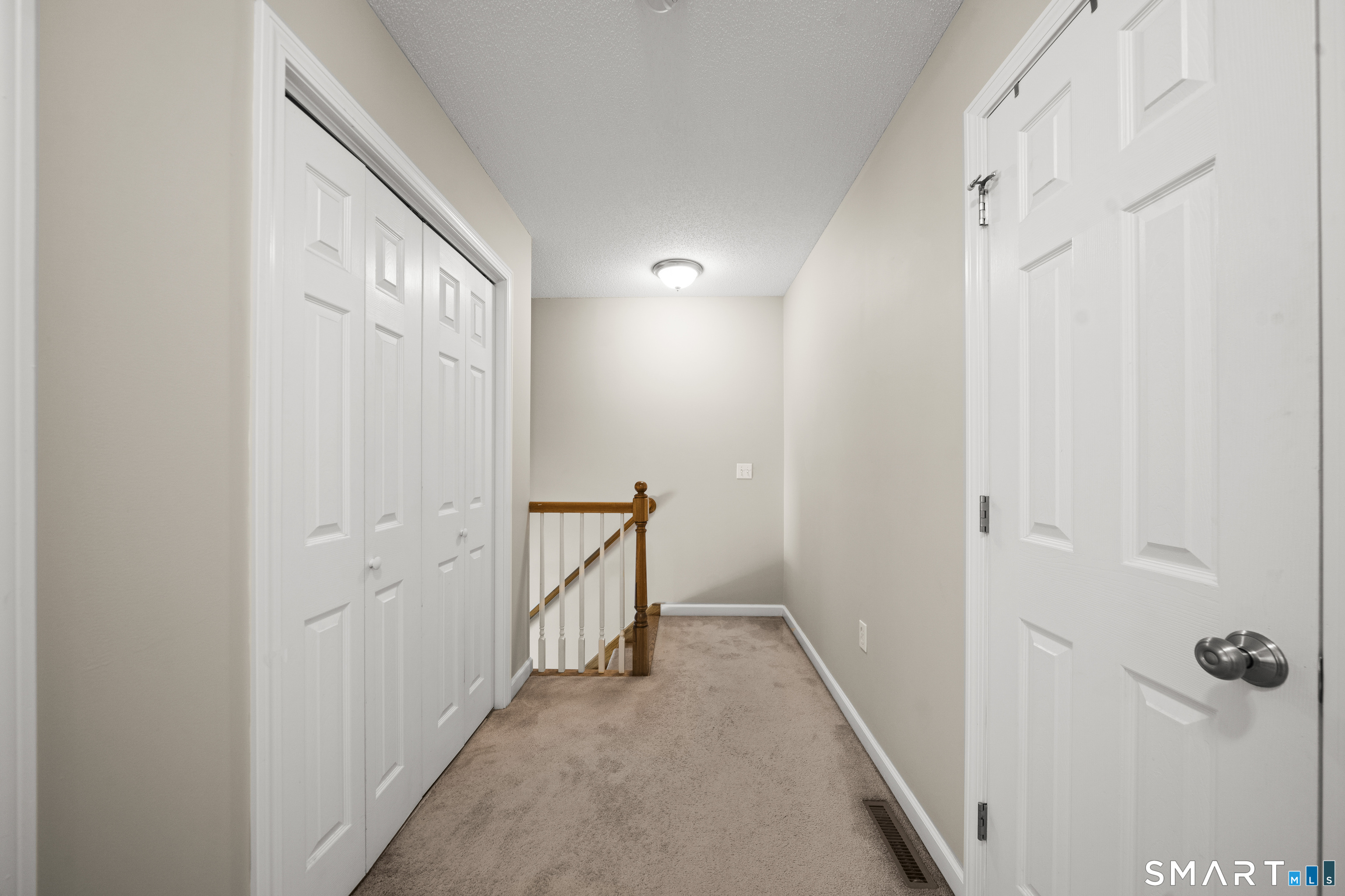 204 Oak Ridge Drive, Unit 204 Windsor Locks, CT 06096 - Photo 17 of 35