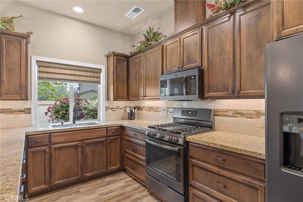 2755 Via Roma Chico, CA 95928 - Photo 14 of 36