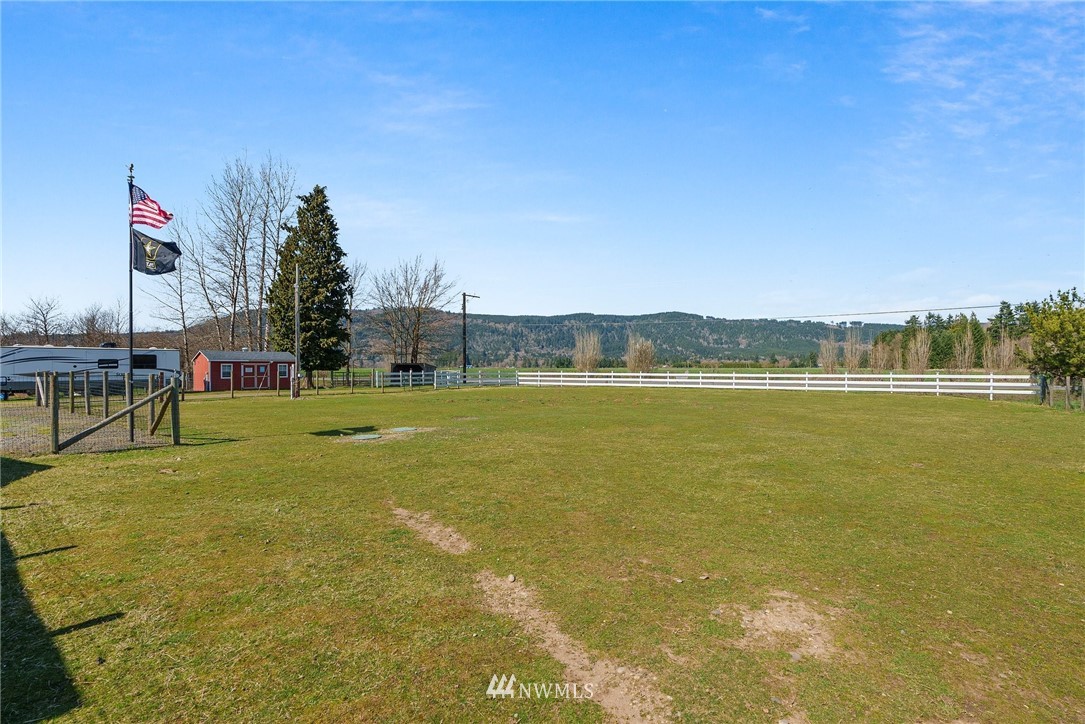 12501 Highway 12 Rochester, WA 98579 - Photo 3 of 28 Gallery Image 3