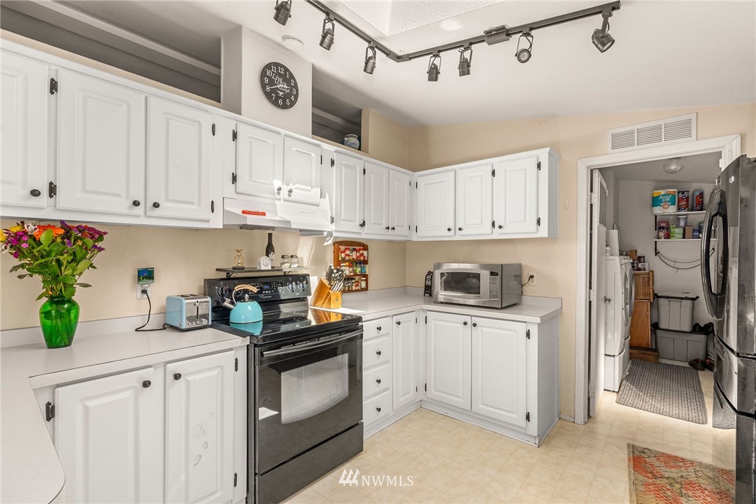 12501 Highway 12 Rochester, WA 98579 - Photo 22 of 28 Gallery Image 22