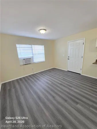 $1,050 | 821 Grand Avenue, Sebring, FL 33870