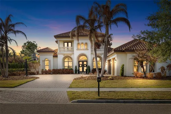 $1,375,000 | 16406 Chapman Crossing Drive, Lithia, FL 33547