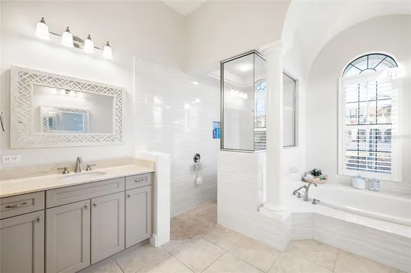$1,375,000 | 16406 Chapman Crossing Drive, Lithia, FL 33547