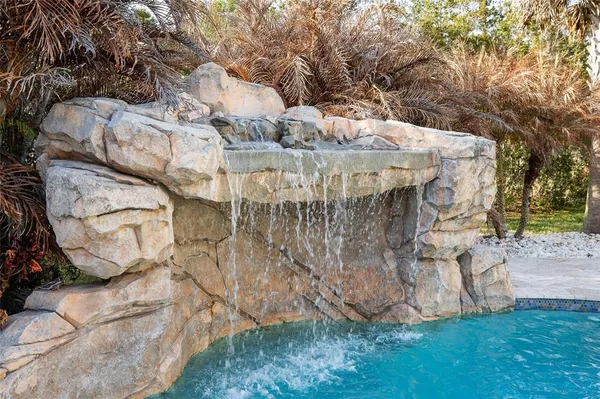 $1,375,000 | 16406 Chapman Crossing Drive, Lithia, FL 33547