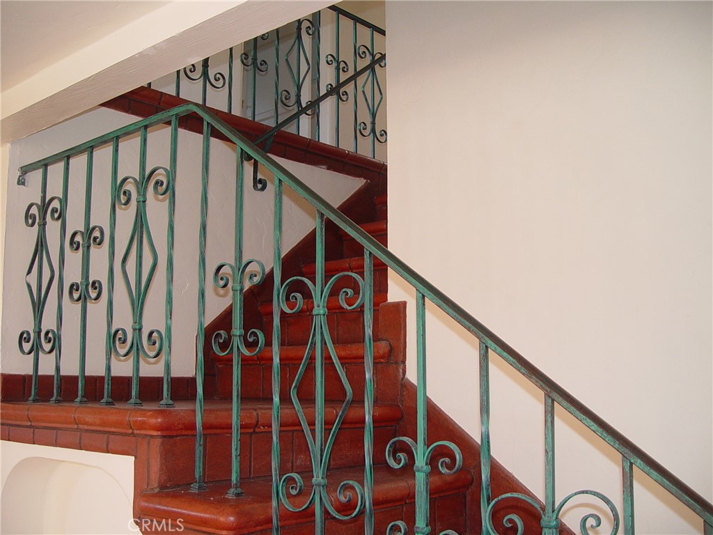 125 7th Street Manhattan Beach, CA 90266 - Photo 5 of 20 a front view of a house with stairs and wooden floor