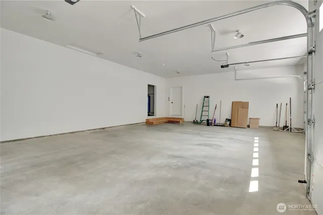 a view of a storage & utility room