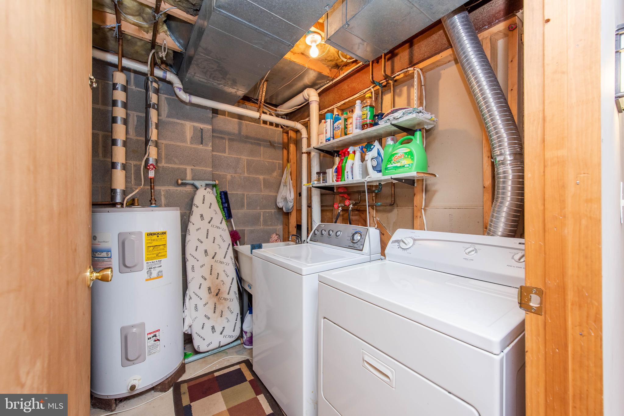 8674 Bali Road Ellicott City, MD 21043 - Photo 42 of 64 Laundry