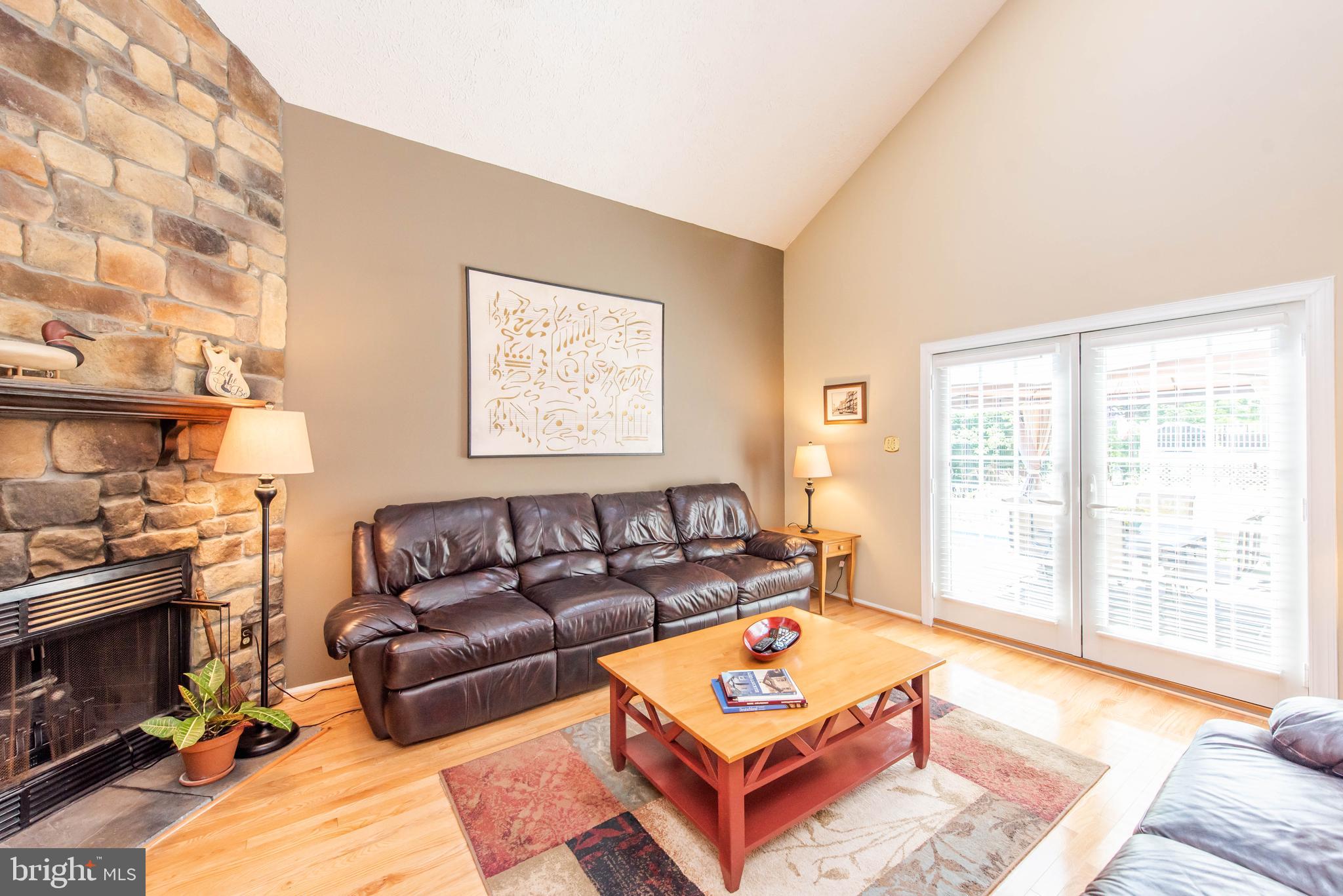 8674 Bali Road Ellicott City, MD 21043 - Photo 6 of 64 Family Room