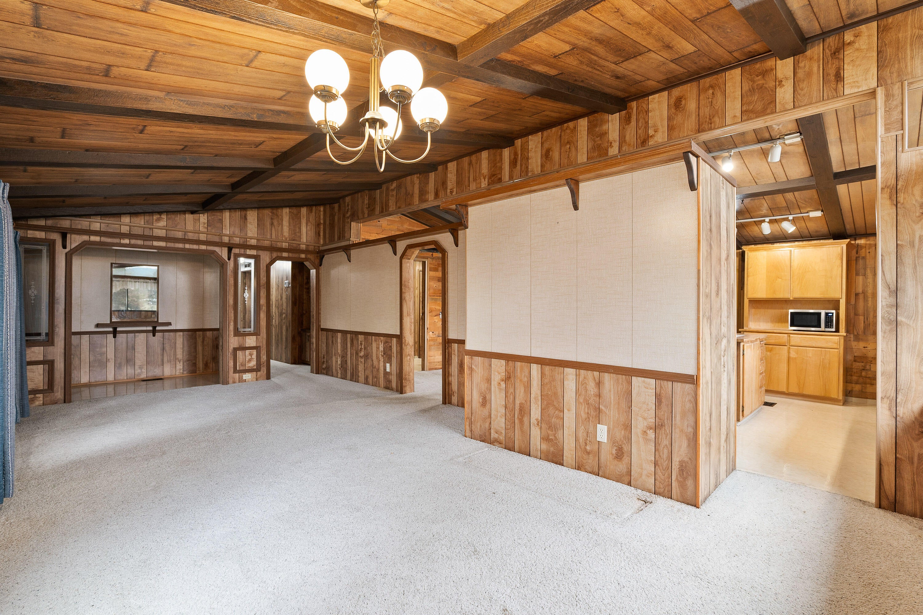 5209 Beagle Road White City, OR 97503 - Photo 12 of 48 5209BeagleRd-009