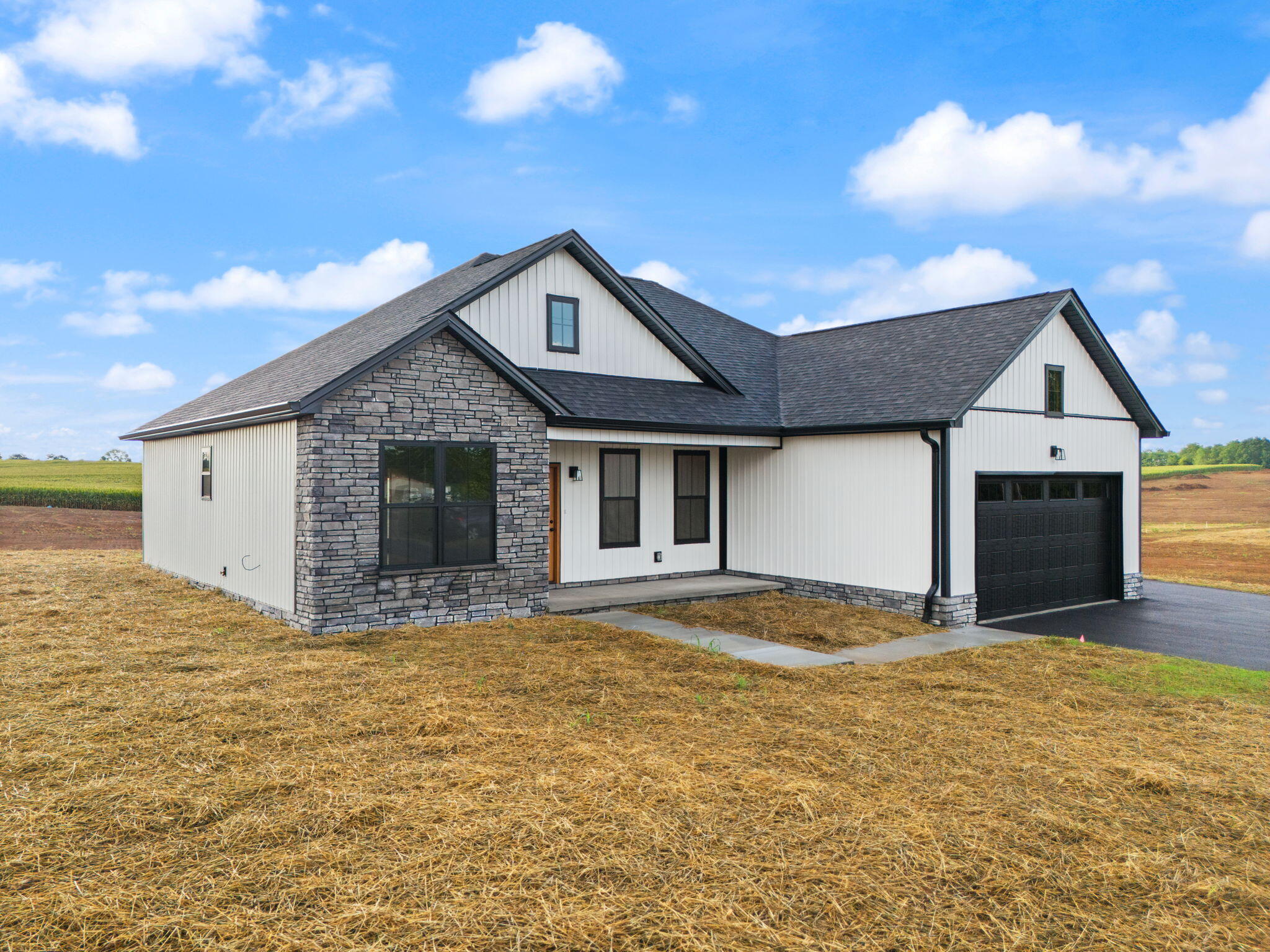 551 Robb Road, Unit LOT 2 Harrodsburg, KY 40330 - Photo 4 of 61 33-web-or-mls-DJI_20240801085747_0012_D