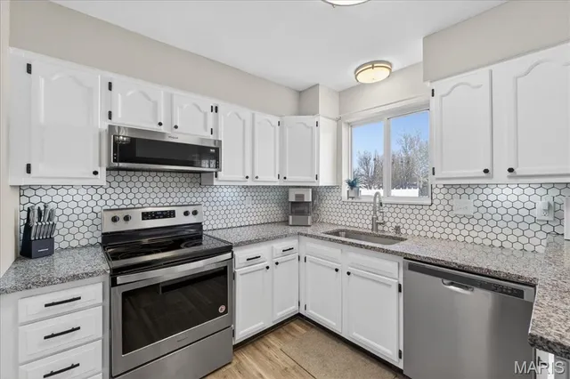 $210,000 | 1355 Sunny Trail Court, Unit C, O'Fallon, MO 63366