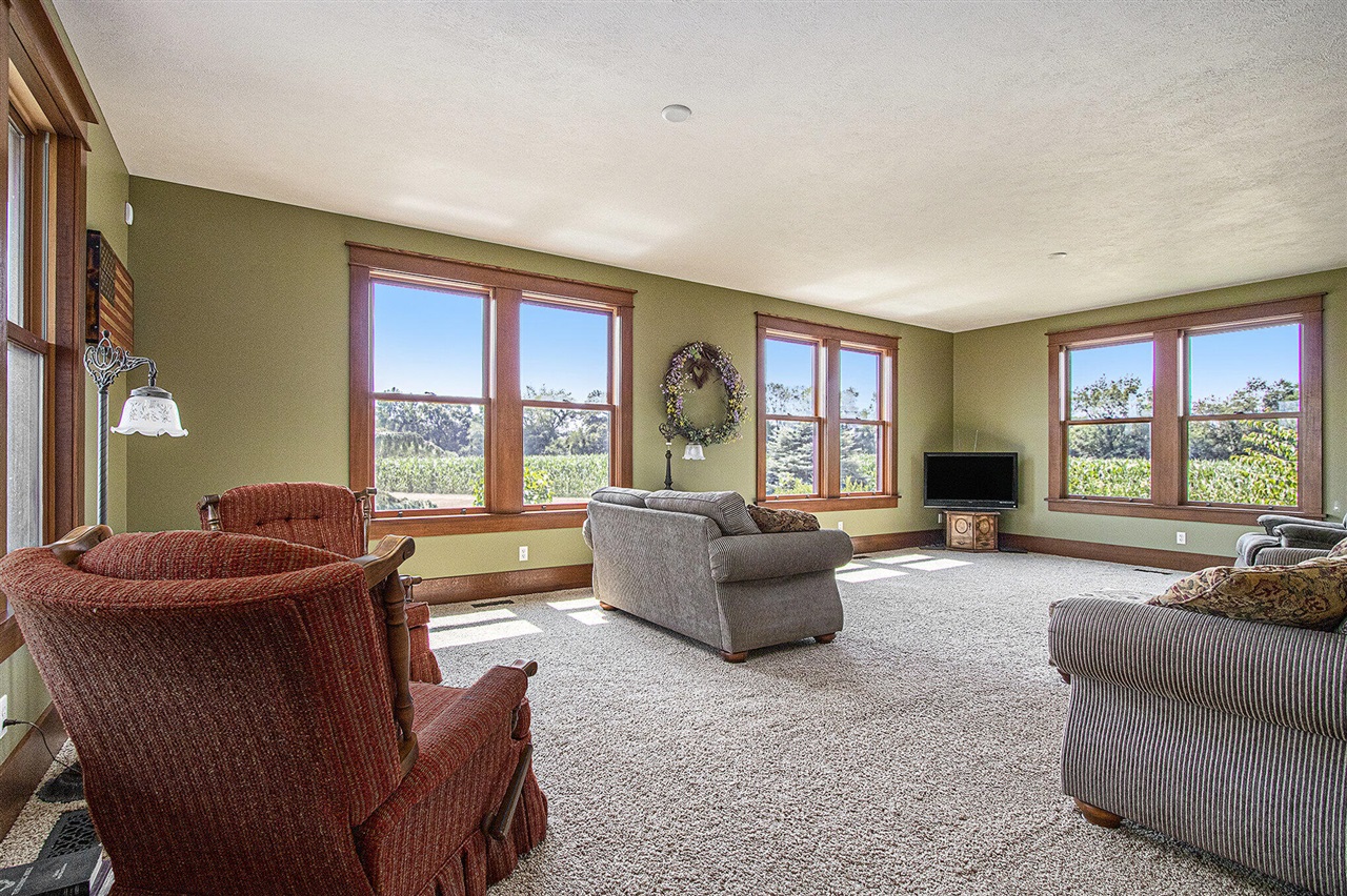 2160 Portage Road Niles, MI 49120 - Photo 14 of 45