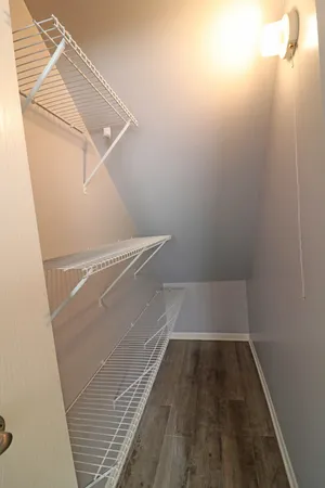 $2,300 | 590 Le Parc Circle, Buffalo Grove, IL 60089