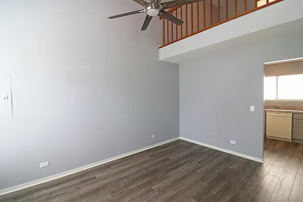 $2,300 | 590 Le Parc Circle, Buffalo Grove, IL 60089