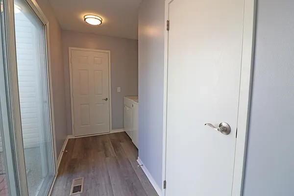 $2,300 | 590 Le Parc Circle, Buffalo Grove, IL 60089