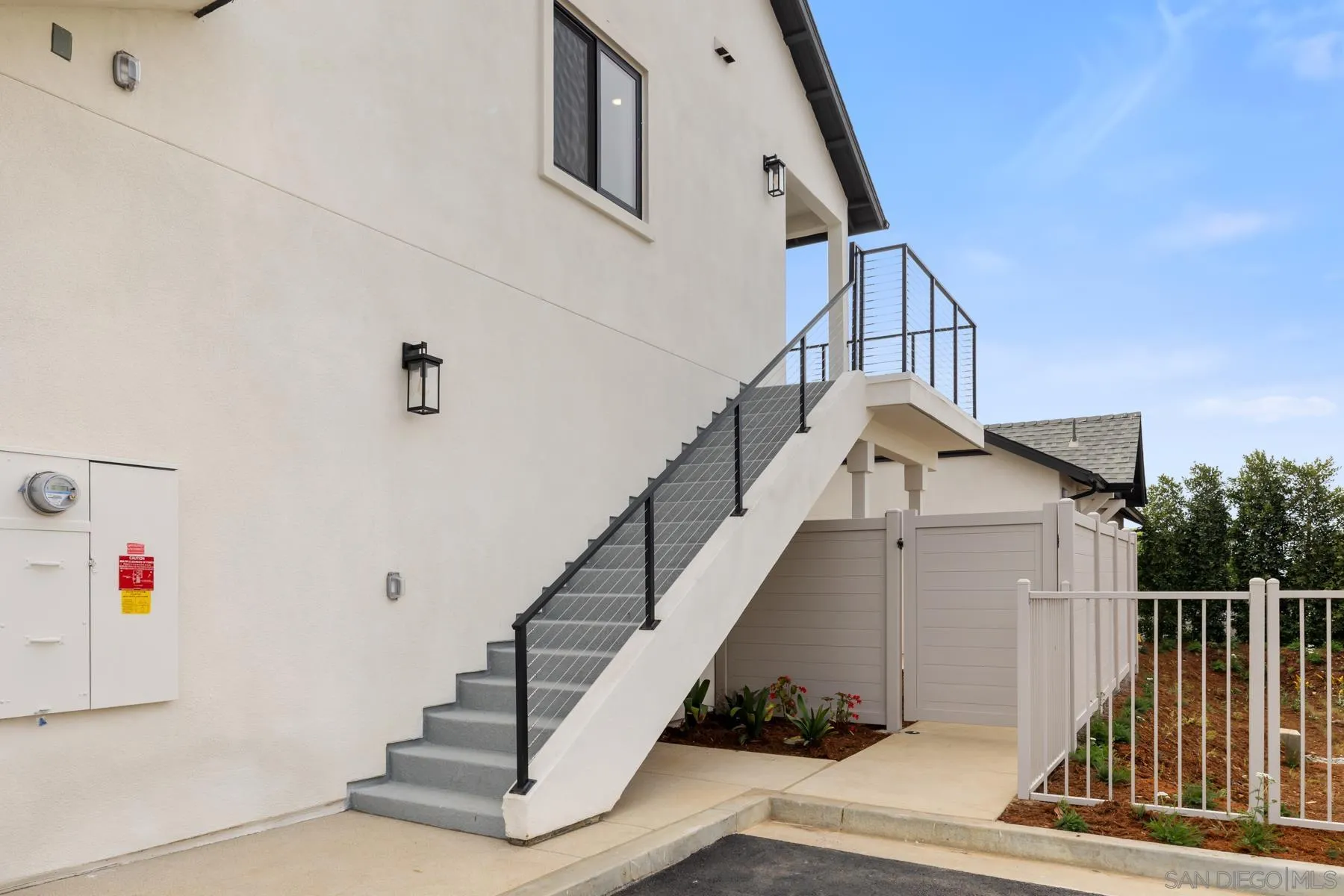 3747 Adams Street Carlsbad, CA 92008 - Photo 54 of 66 a view of entryway and hall