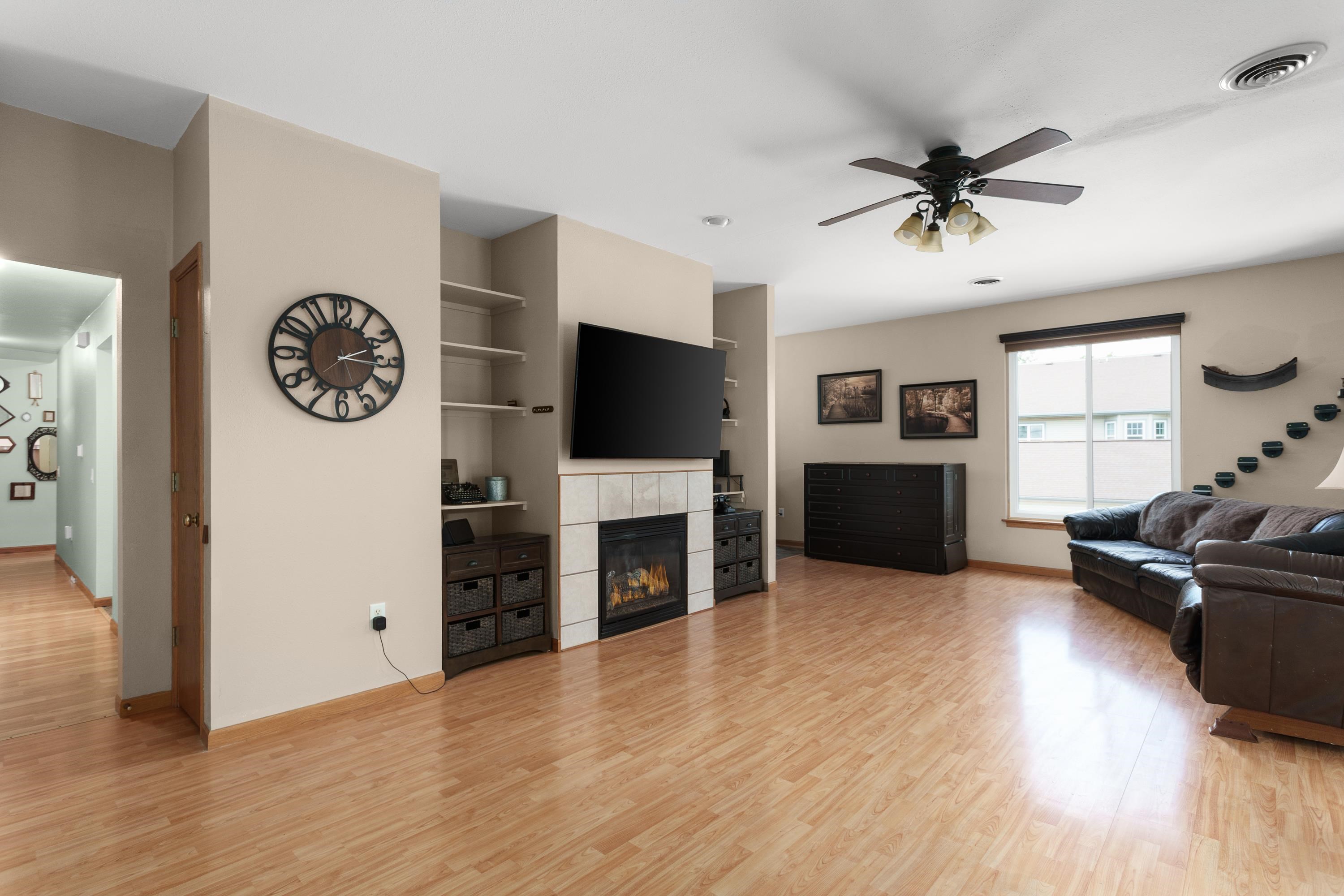 8317 Mansion Hill Avenue, Unit 1 Madison, WI 53719 - Photo 8 of 27