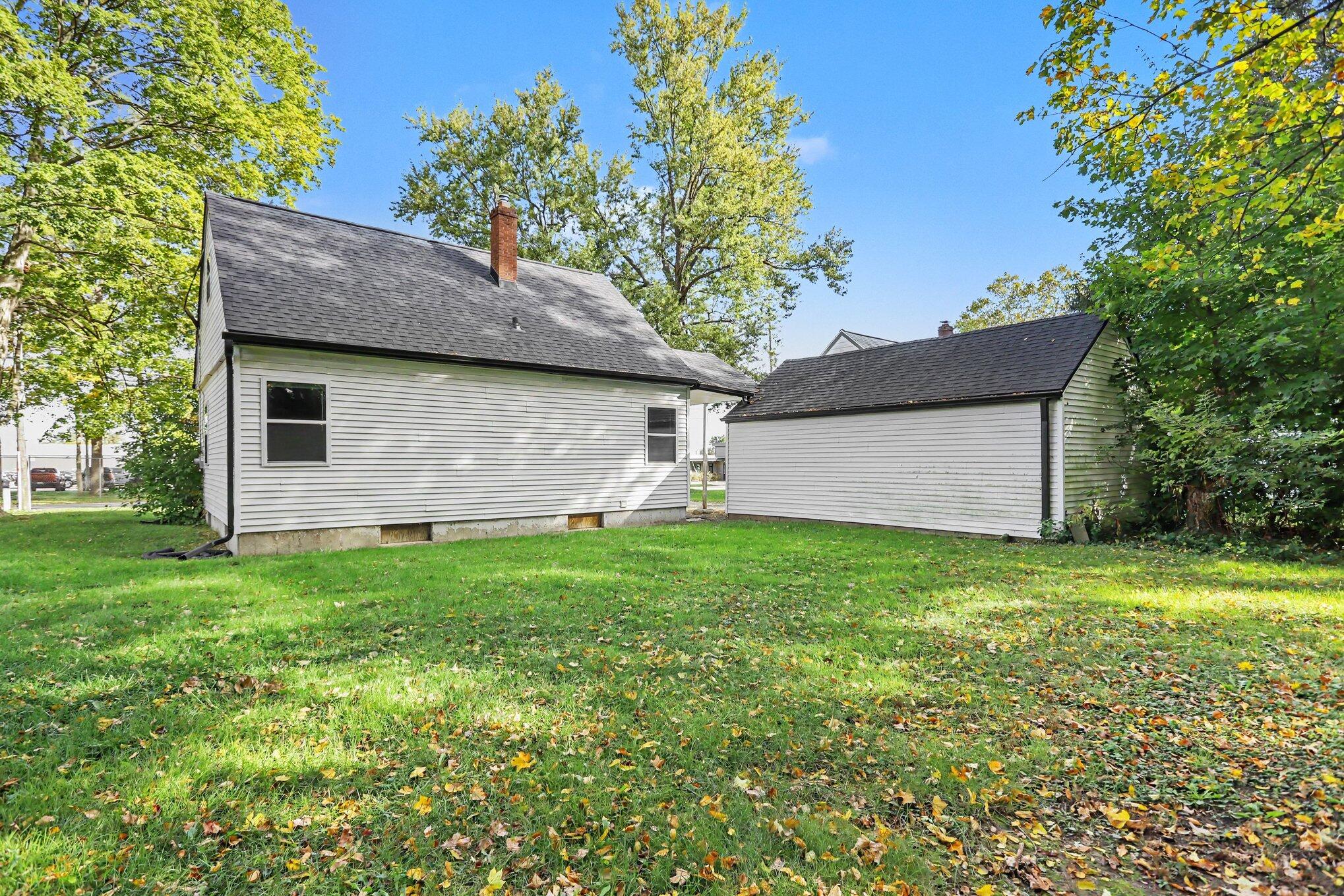 2136 Miller Road Kalamazoo, MI 49001 - Photo 18 of 20 018_file_5526