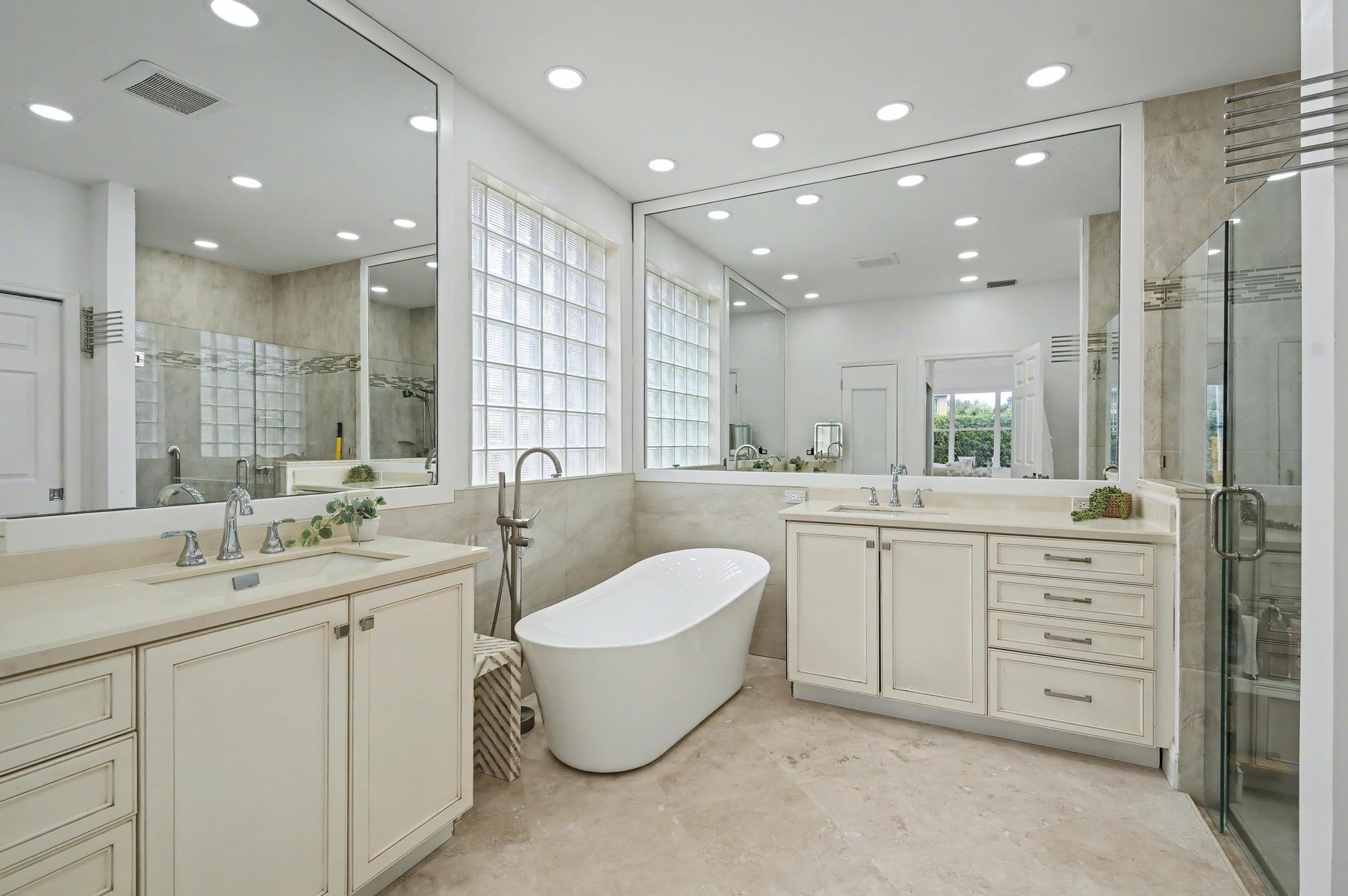 6416 Punta Rosa Drive Delray Beach, FL 33446 - Photo 21 of 37 PRIMARY BATH