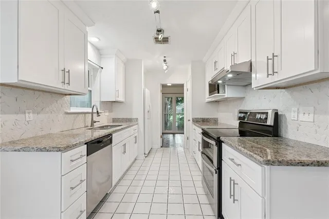 $315,000 | 3220 Texas Avenue, Kenner, LA 70065