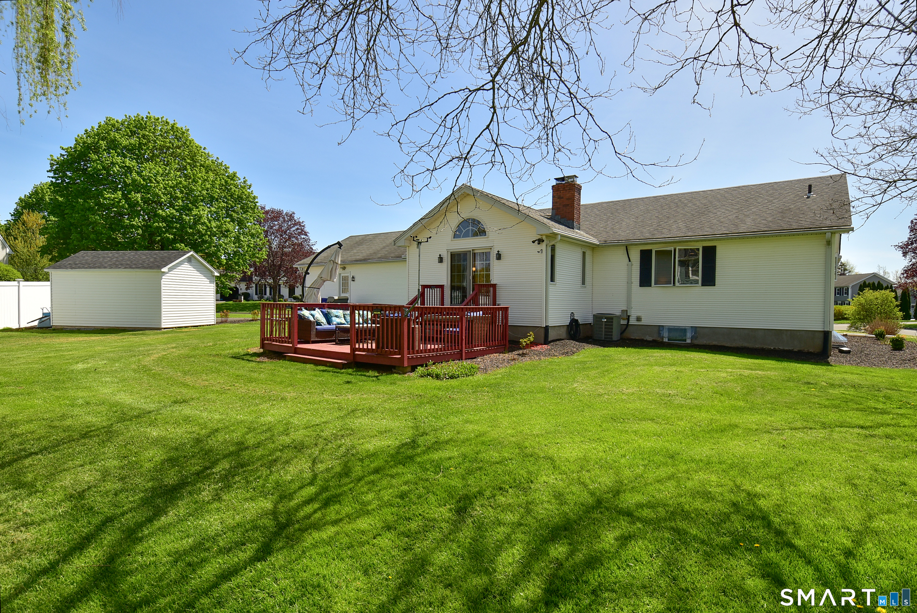 98 Kildeer Lane Suffield, CT 06078 - Photo 32 of 36