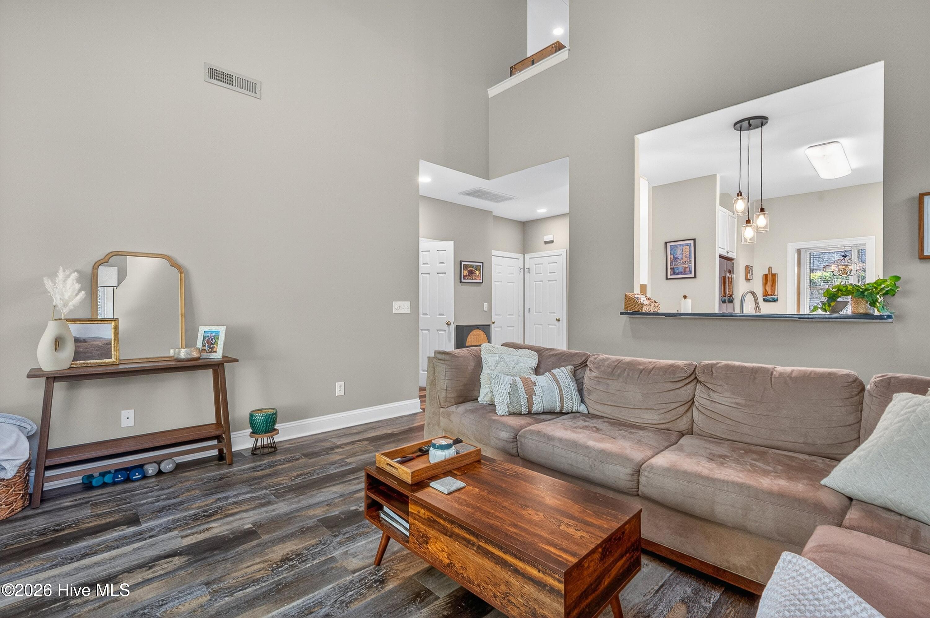 233 Racine Drive, Unit 20 Wilmington, NC 28403 - Photo 8 of 29 004-233RacineDrive-20-Wilmington-NC-2840